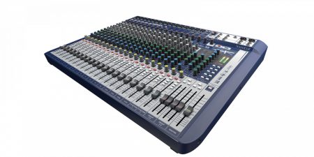 SOUNDCRAFT SIGNATURE 22 KEVERŐ