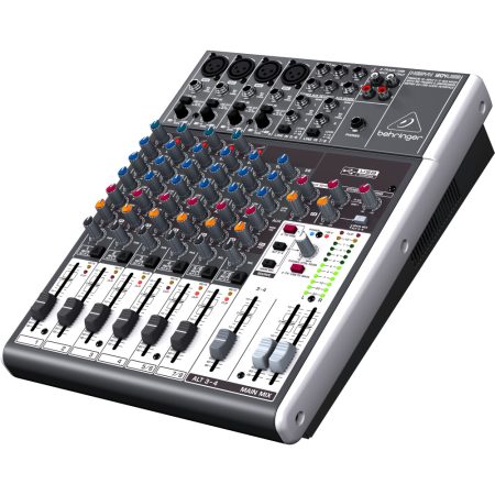 BEHRINGER XENYX 1204 USB KEVERŐ